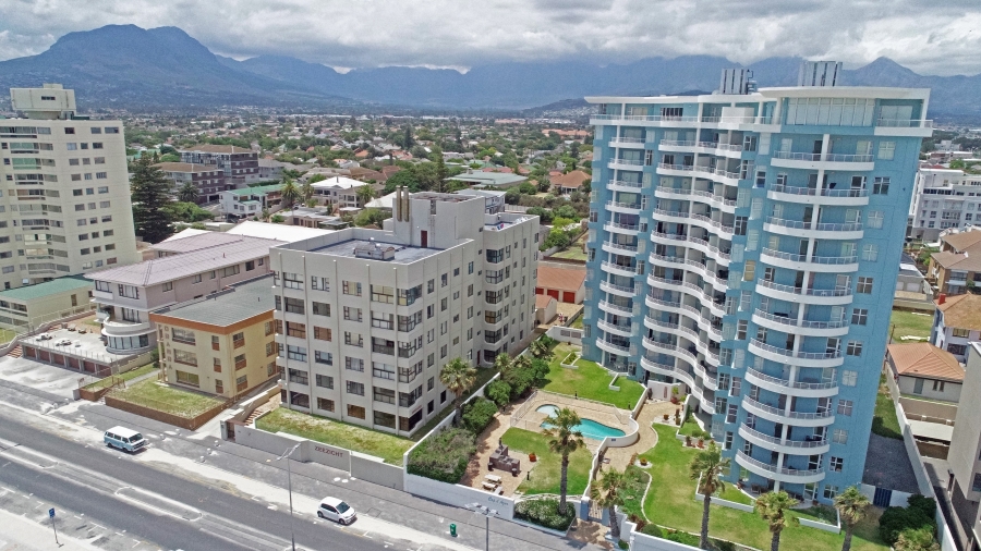 3 Bedroom Property for Sale in Strand North Western Cape